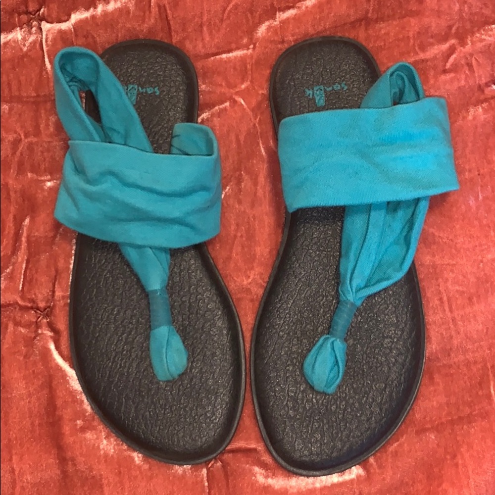 Sanuk Sandals